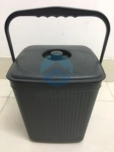 Вiдро 12 л. з кришкою
